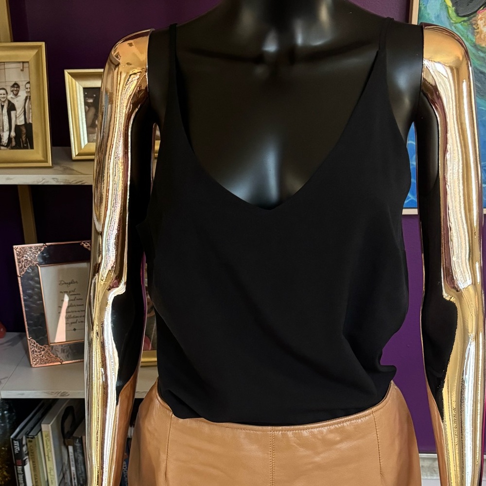 Brand new banana republic top in size small color black